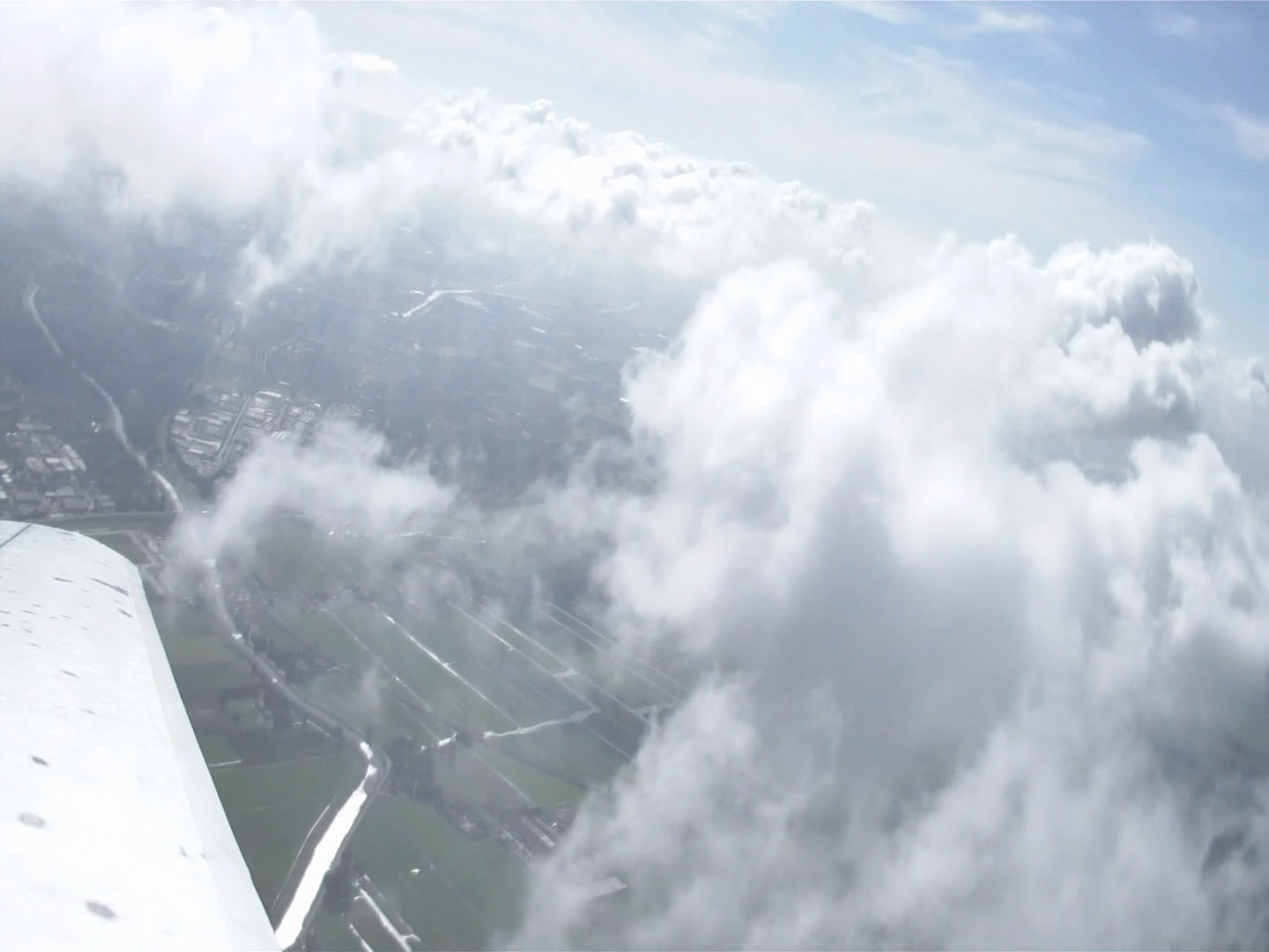 alulah_cloud_hopping.jpg